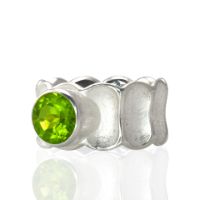 Bamboo Silver Ring made in Sterling Silver with Peridot