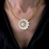 Shell Pearl Necklace made in Sterling Silver with Pearl - view 3