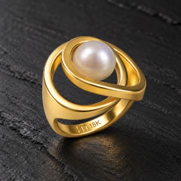 18k Gold Pearl Infinity Ring made in 18K Gold with Pearl